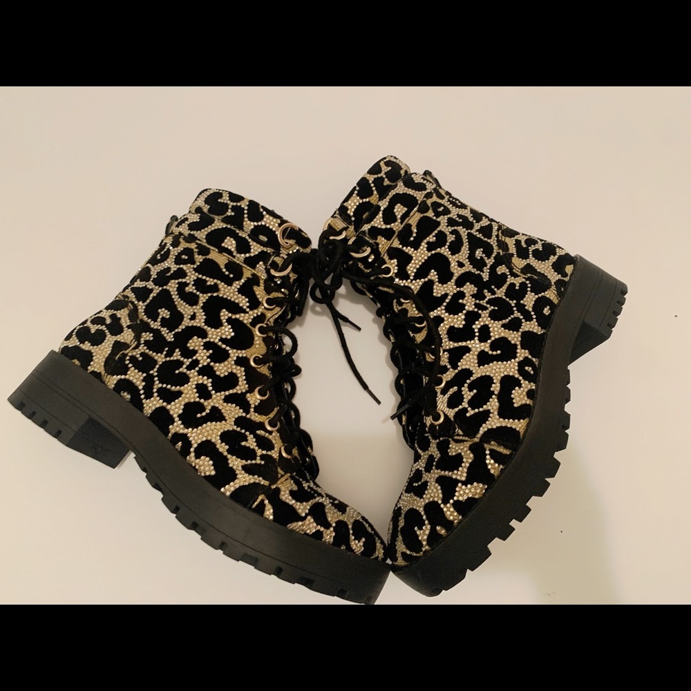 Cheetah rhinestone boots